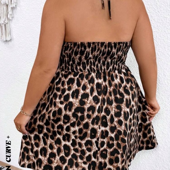 SHEIN CURVE+ Plus Leopard Print Halter Neck Dress - Picture 3 of 4